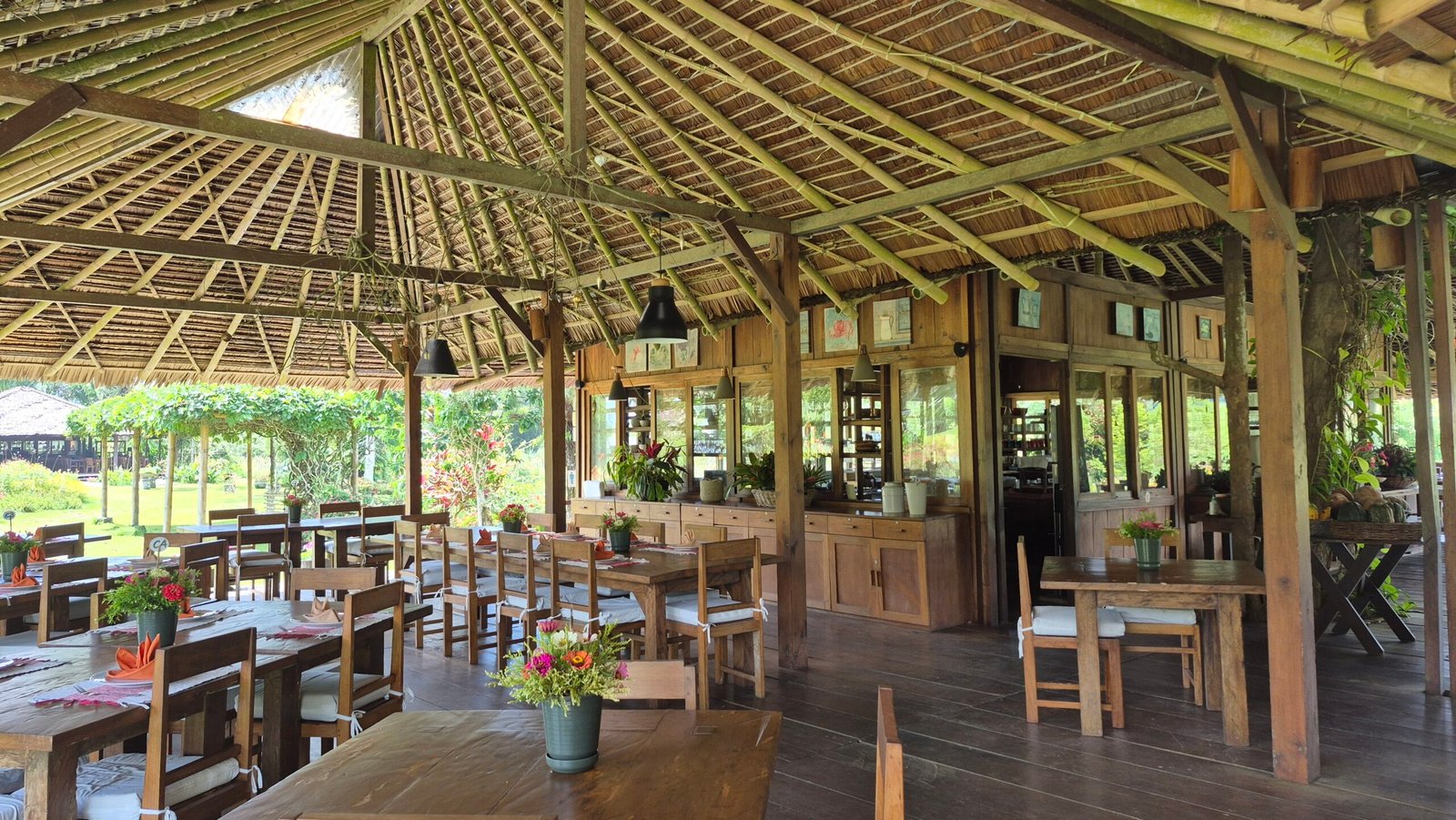 가르데니아 (Gardenia) : 토모혼의 가르데니아, 여행의 또 다른 즐거움